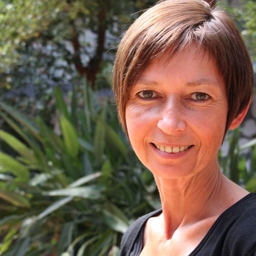 Frau Wacker, IAV